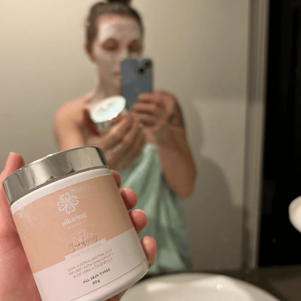 Clarifying Pink Clay Mask