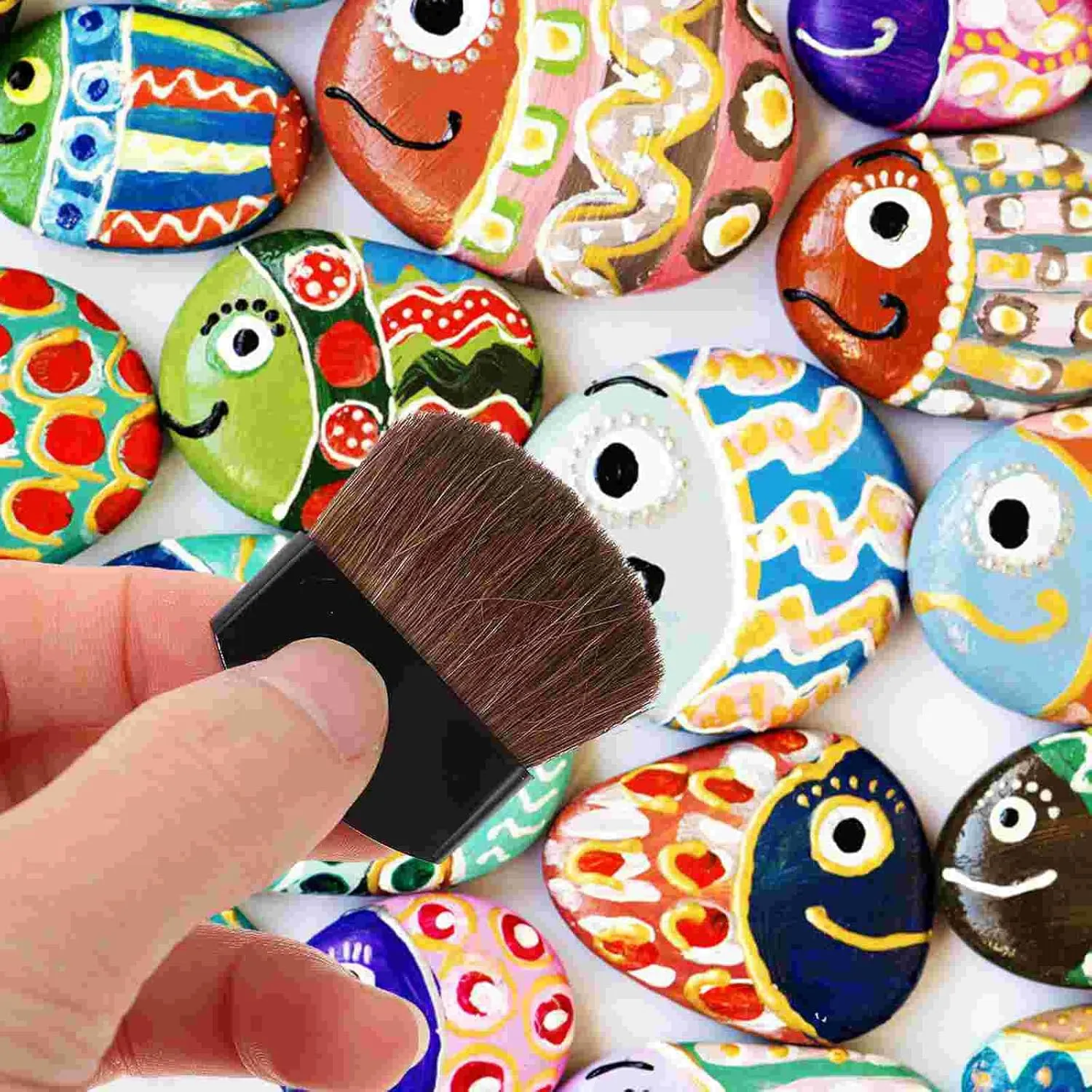 Compact Powder Brush,Portable Mini Powder Blush Brush Small Makeup Brush Facial Makeup Brush,for Women Blush Facial and Small Cosmetic Brushes for Effortless Makeup Application (black)