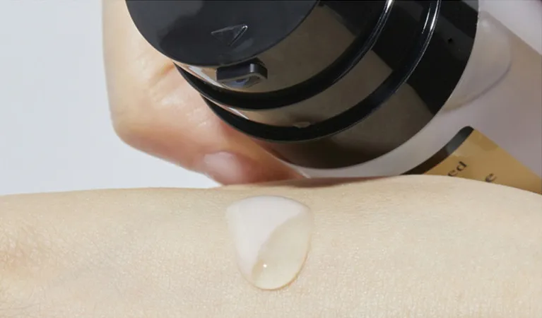 COSRX Advanced Snail Radiance Dual Essence 80ml