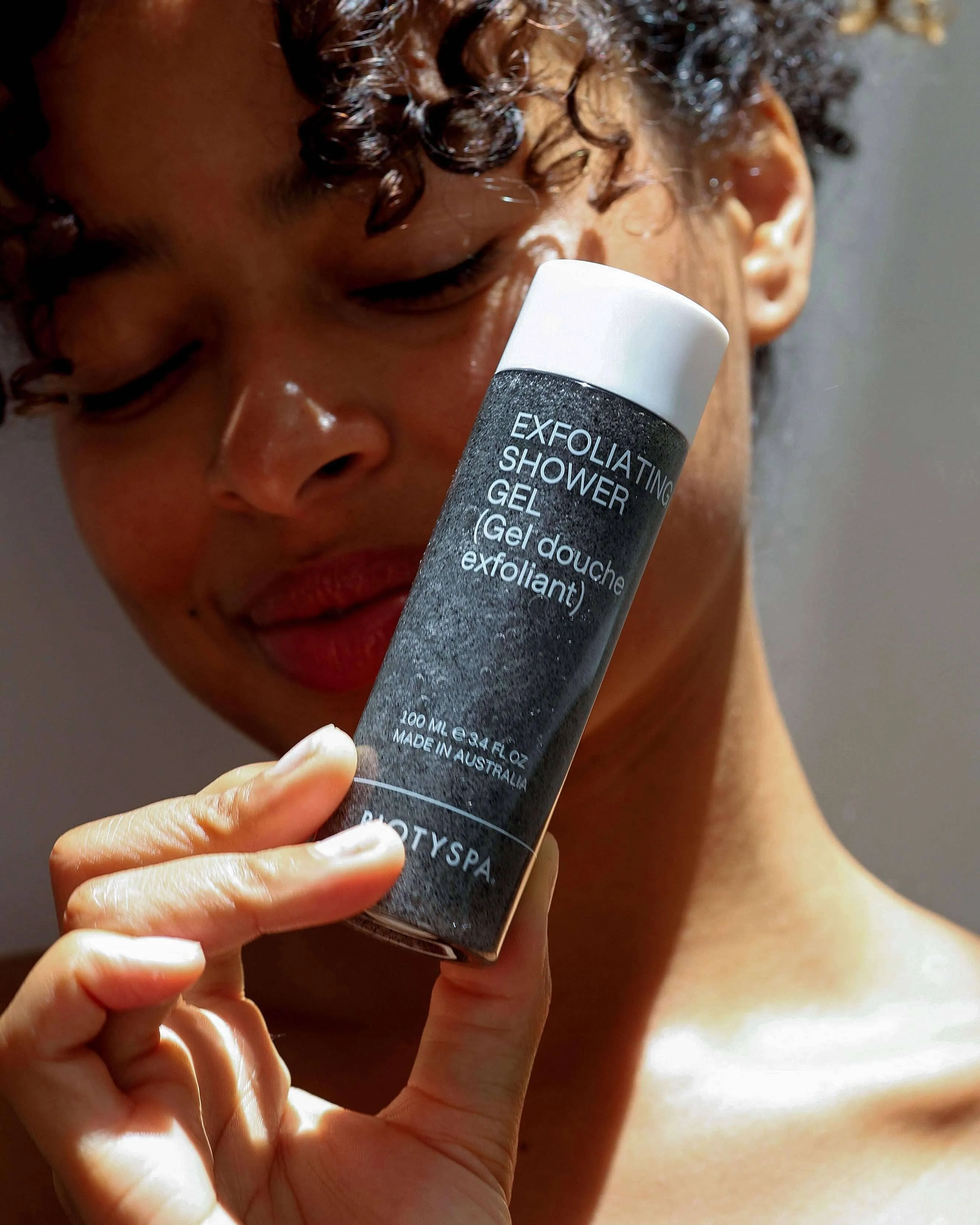 Exfoliating Shower Gel
