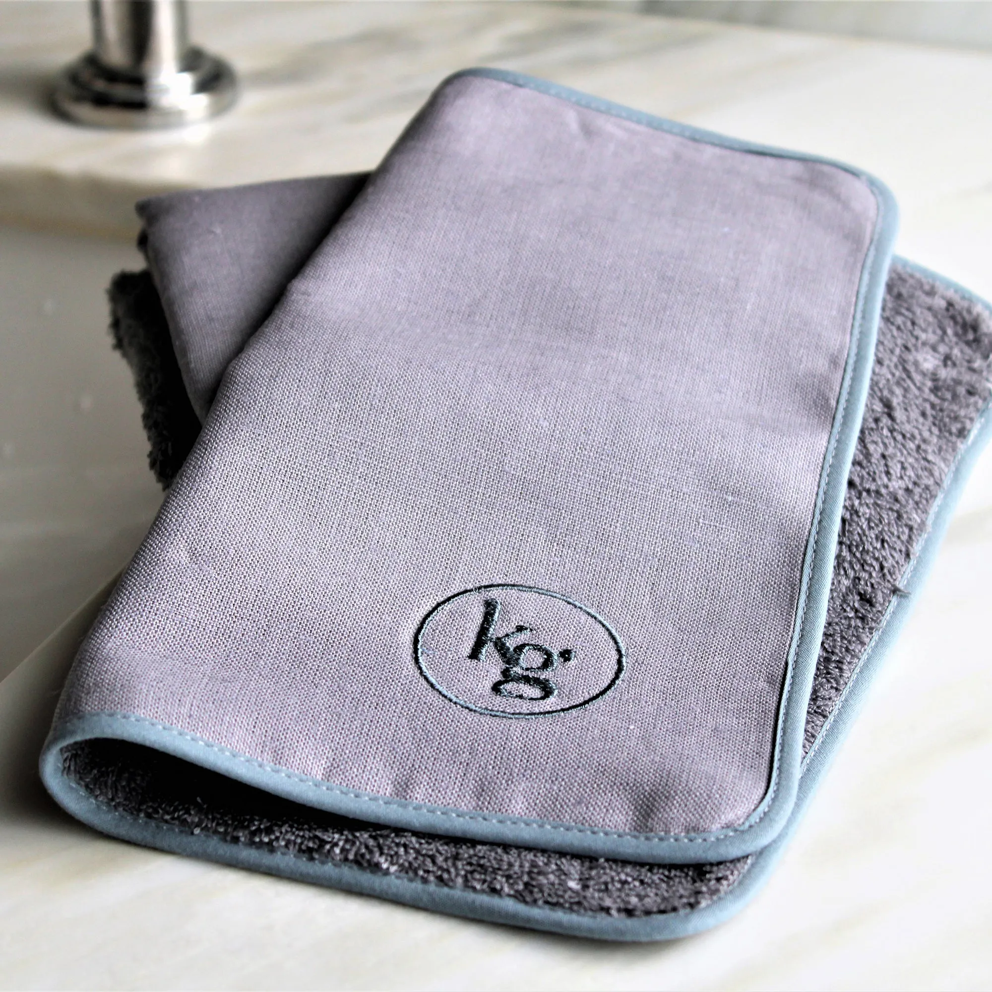 Luxe Exfoliating Washcloth