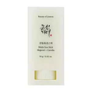 Matte Sun Stick: Mugwort Camelia SPF 50  PA    