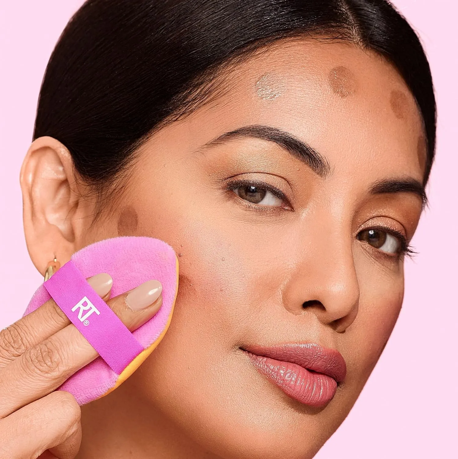 Real Techniques Miracle 2-In-1 Powder Puff 4 Pack, Dual-Sided, Full Size Makeup Blending Puff, Reversible Elastic Band, Makeup Sponge & Powder Puff, For Liquid, Cream & Powder Products, Cruelty-Free