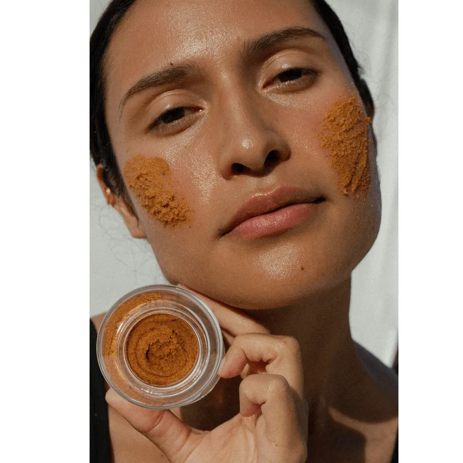 RESURFACE SCRUB // FACE   BODY