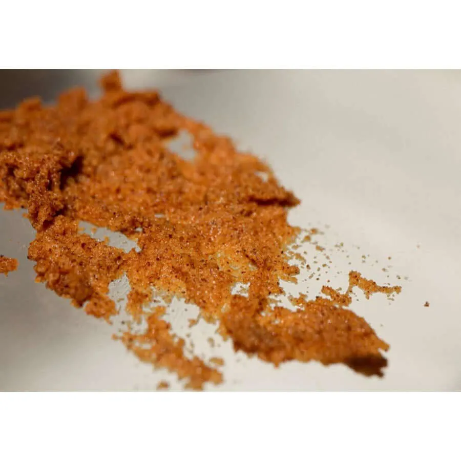 RESURFACE SCRUB // FACE   BODY