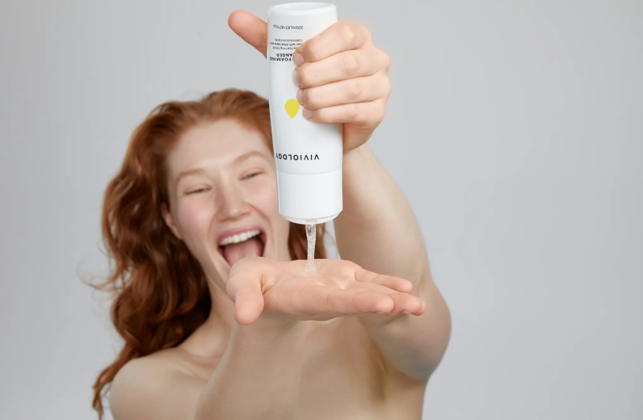 VIVIOLOGY Gentle Foaming Cleanser 200ml